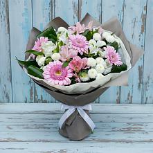 Букет цветов из:  Герберы, Альстромерии и Хризантемы #REPLACE_PRED# Владикавказе