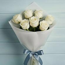 Букет 7 Белых роз Эдлесс Лав во Владикавказе