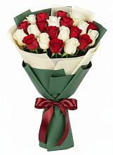 Букет Микс из красных и белых роз #REPLACE_PRED# Владикавказе