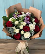 Букет цветов из:  Розы и Альстромерии во Владикавказе
