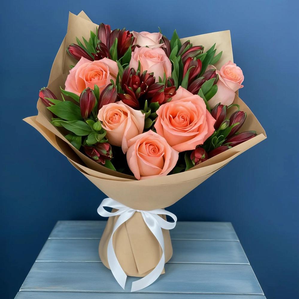 Букет цветов из: Розы и Альстромерии во Владикавказе