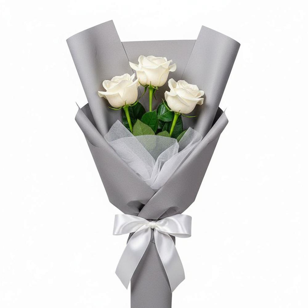 Букет 3 белые розы во Владикавказе