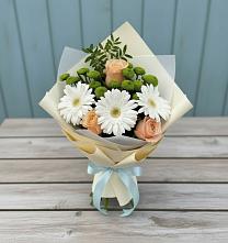 Букет цветов из:  Герберы, Розы и Хризантемы во Владикавказе