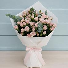 Букет цветов из:  Розы #REPLACE_PRED# Владикавказе